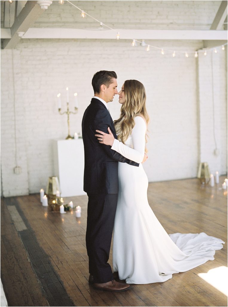 Birmingham Alabama Wedding Photographer bride and groom for a vow renewal 